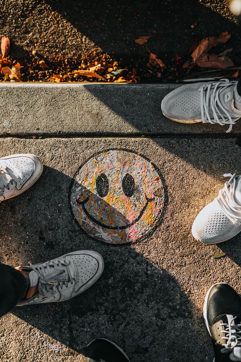 Marquage au sol smiley – engagement communautaire